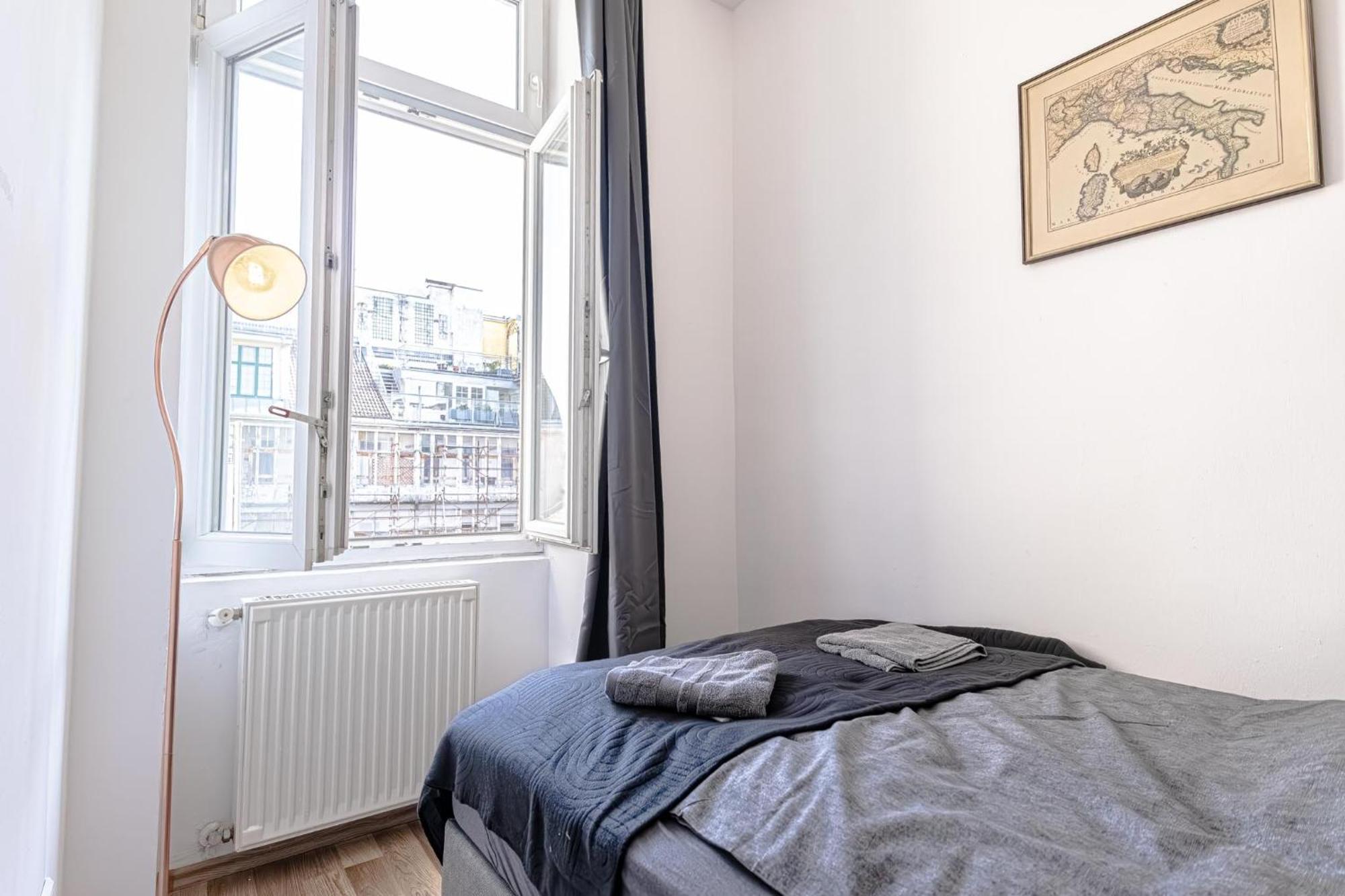 Explore Vienna 2Br And 1Lr Retreat Near Westbahnhof Ngoại thất bức ảnh